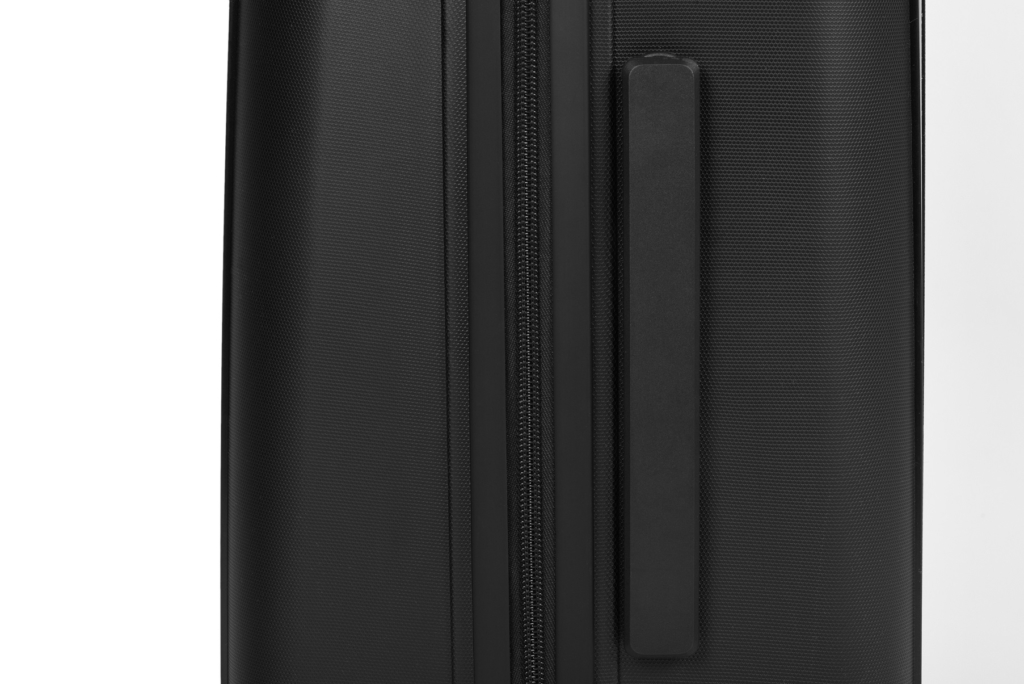Чемодан 2E Youngster M Black