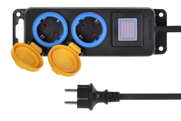 Surge protector 2E with 2 sockets and a switch, IP44, 3G1.5, 3m, black
