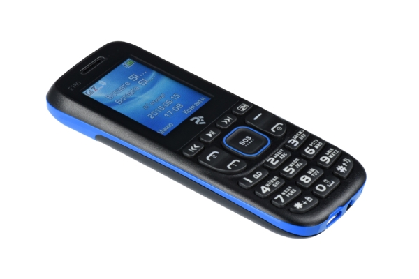 Мобільнй телефон 2E E180 DualSim Black-Blue
