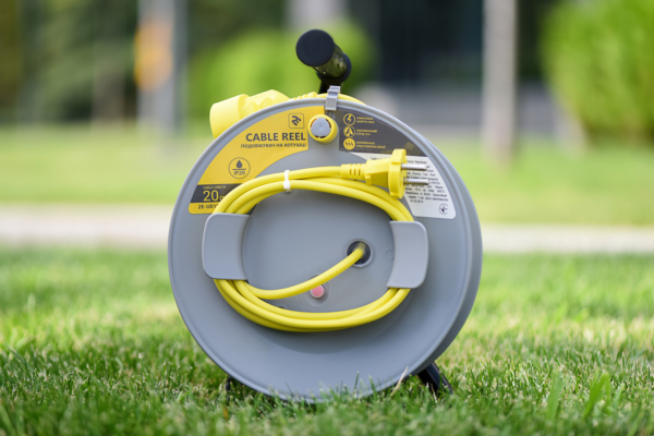 Extension Cord Reel 2E with 1 Plug, ІР20, 2GX1.0mm, 20 m