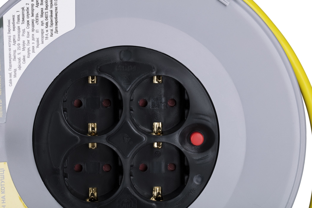 Подовжувач на котушці 2E на 4XSchuko розетки, IP20, 3Gx1.5мм, 20 м