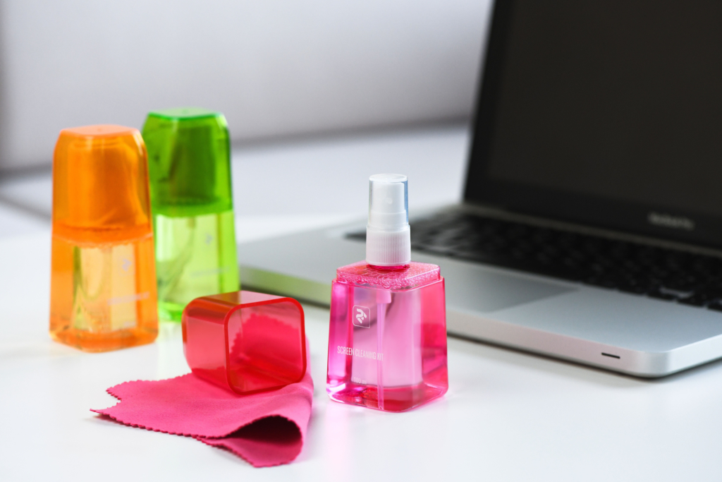 2E Набір для чищення LUX CLEAN 100ml Liquid for LED/LCD + серветка[2E-SKTR100LGR]