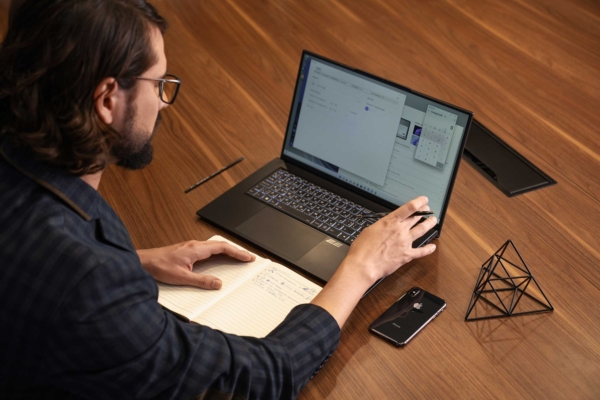 2E Laptop Complex Pro 17 17.3″ NS70PU-17UA32