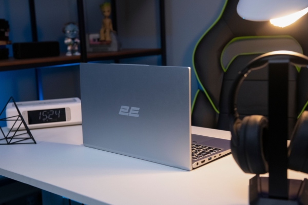 2E Ноутбук Complex Pro 15 15.6FHD IPS AG/Intel i7-1260P/32/500F/int/DOS