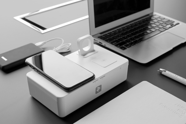 UV sterilizer box with wireless charger 2E UVSB010, Qi