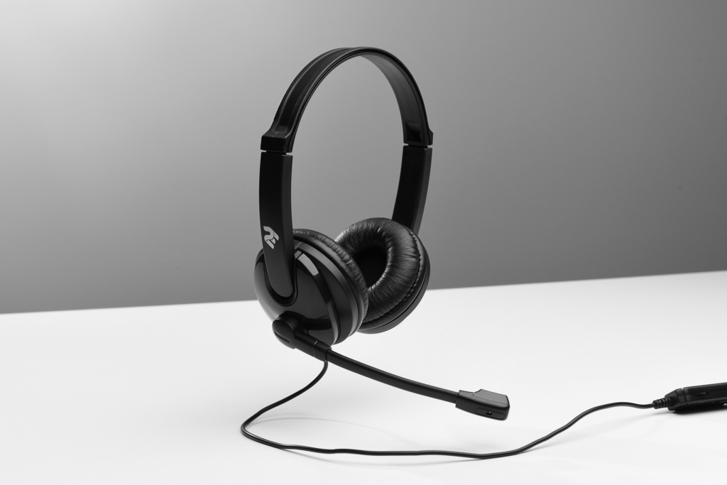 Гарнітура ПК стерео On-ear 2E CH12 mini-jack, omni-mic, 1.2м, чорний