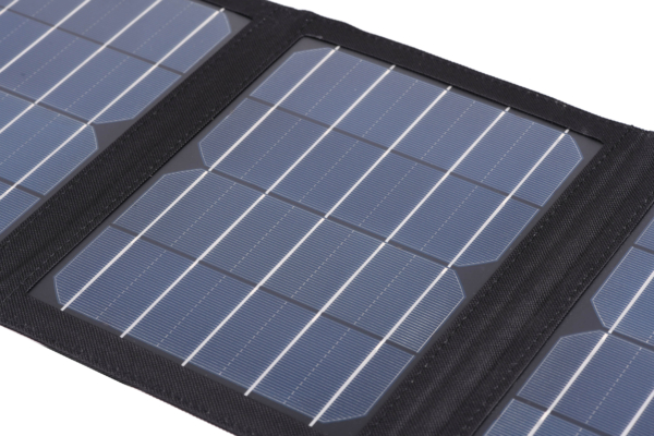 2E portable solar panel, 22 W, 2*USB-A 5V/2.4A