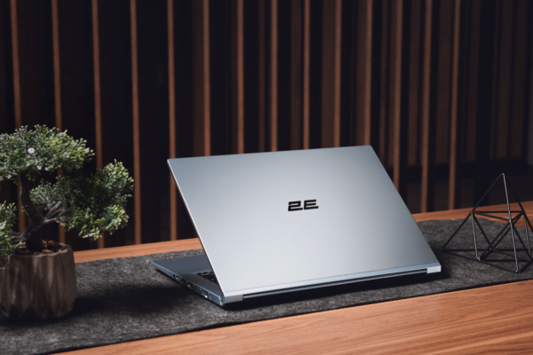 2E Notebook Complex Pro 14″ FHD IPS AG, Intel i7-1260P, 32GB, F1024GB, UMA, DOS, ice crystal blue