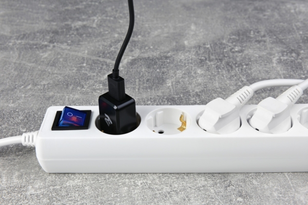 2E Power Strip 5хType F, 3х1.5mm2, 16A, 3m, white