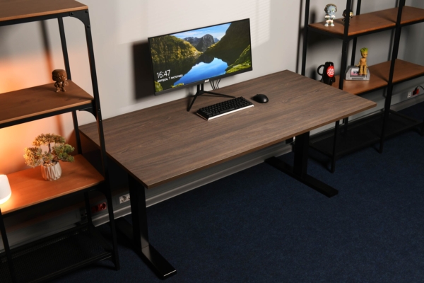 2E Computer table CE150WDARK-MOTORIZED, height adjustment, electric motor 220V, 62/128×150х75cm, Wood Dark