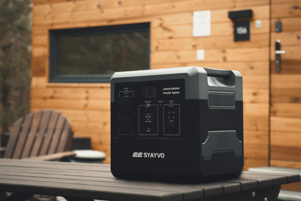 Портативная электростанция 2Е Syayvo 2400 Вт, 2560 Втч, WiFi/BT, параллельное подключение, быстрая зарядка