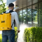 2E Battery sprayer AquaSpray 18LR 18l 12V 1x8Ah 4.5bar 2.9l/min voltmeter 5kg