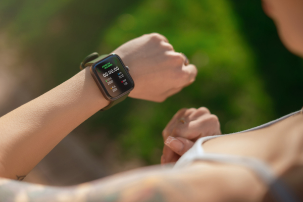 2E Smart Watch Alpha SQ Music Edition 46 mm Black-Green