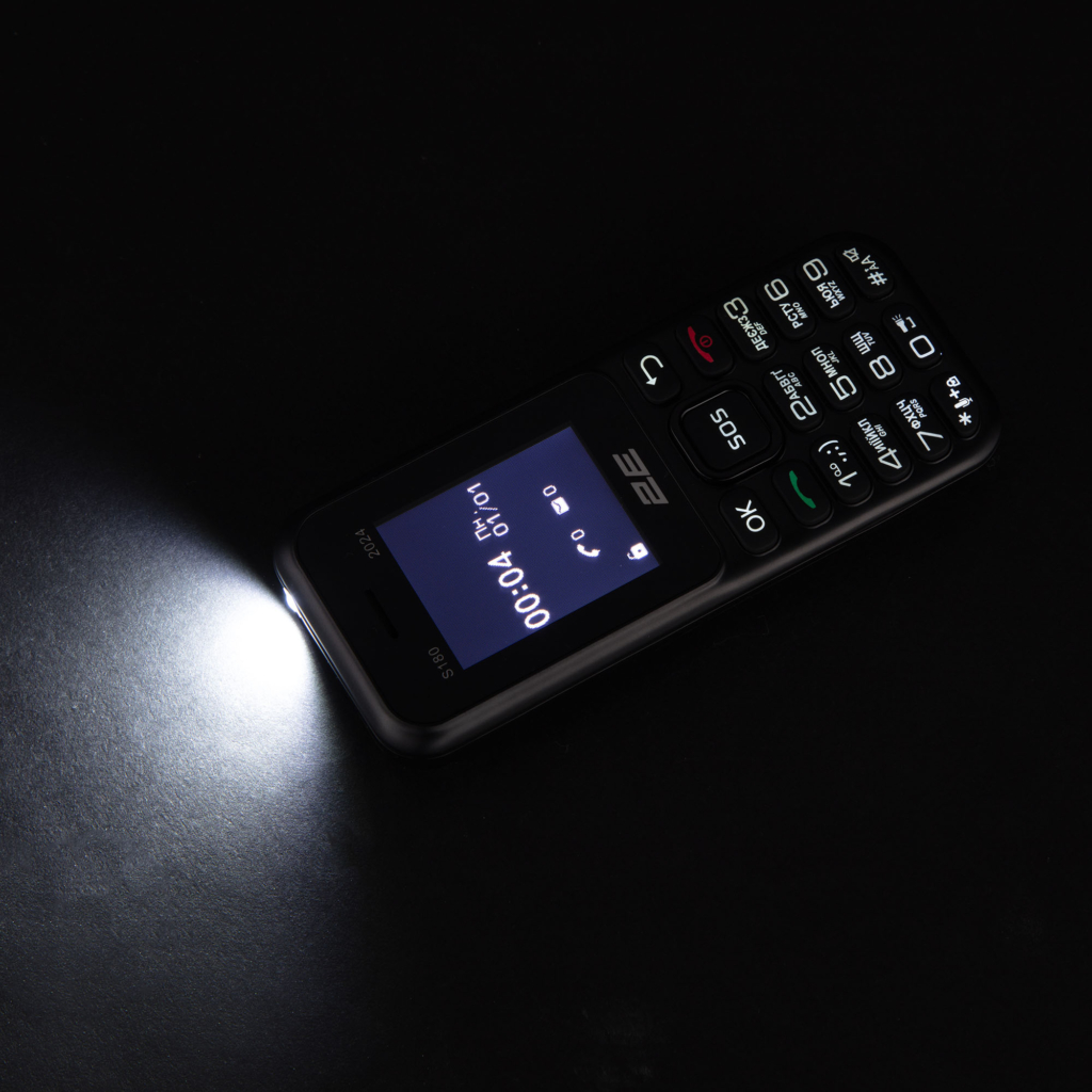 Мобільний телефон 2E S180 2024 1.77″ 2SIM, 600мА•год, чорний