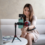 Микрофон с триподом для мобильных устройств 2Е MM011 Vlog KIT, 3.5mm