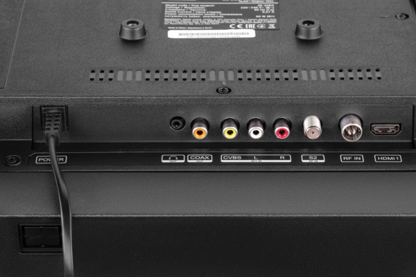Телевізор 32″ 2E LED HD 60Hz Black
