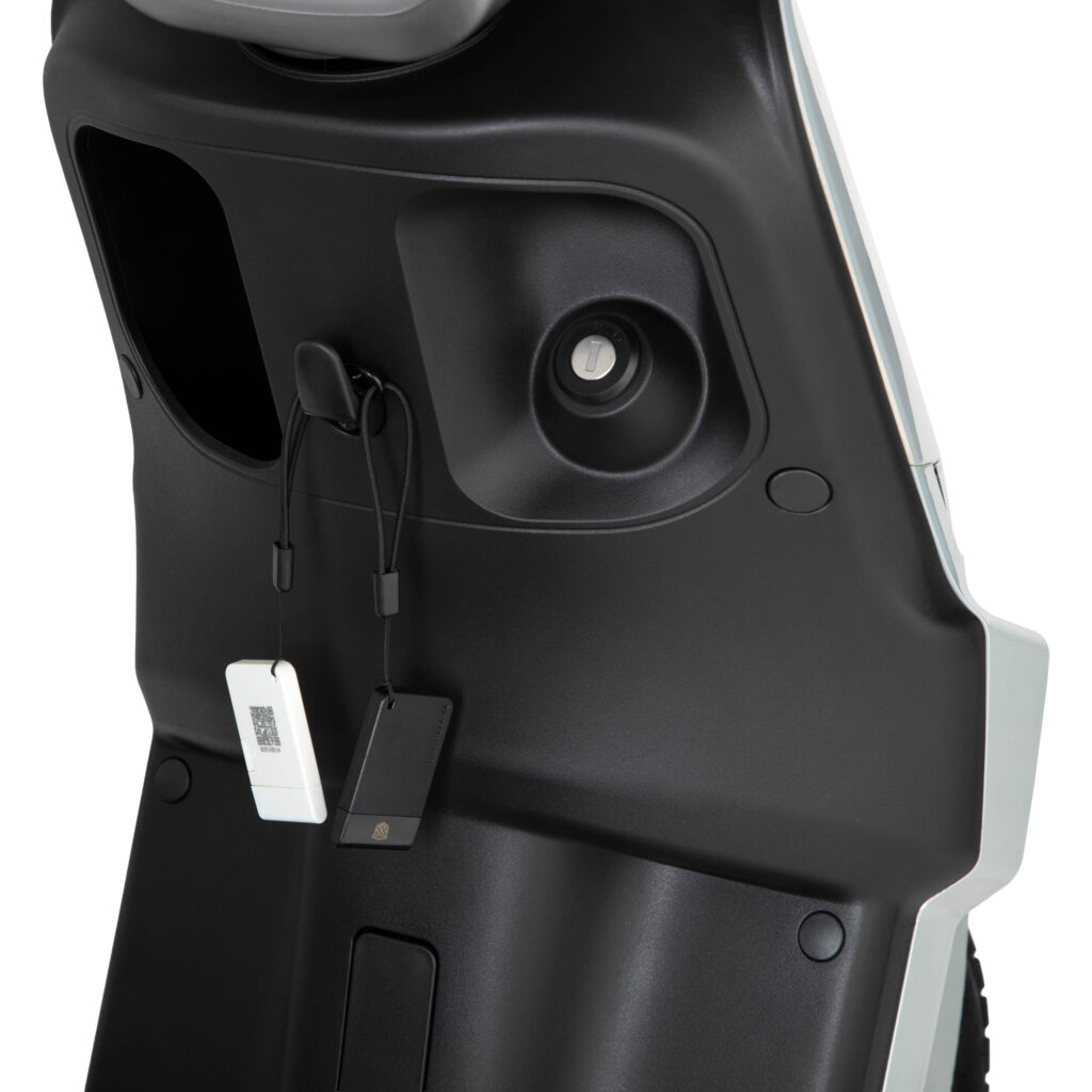 Electric scooter  2E FY70, grey