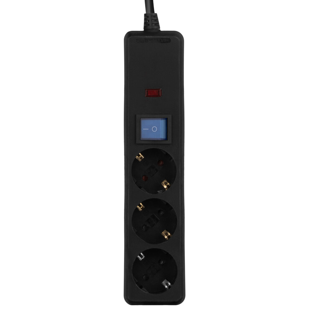 2E power strip 3xType F, 1xC14, 3x1mm sq, 10A, 1m, black