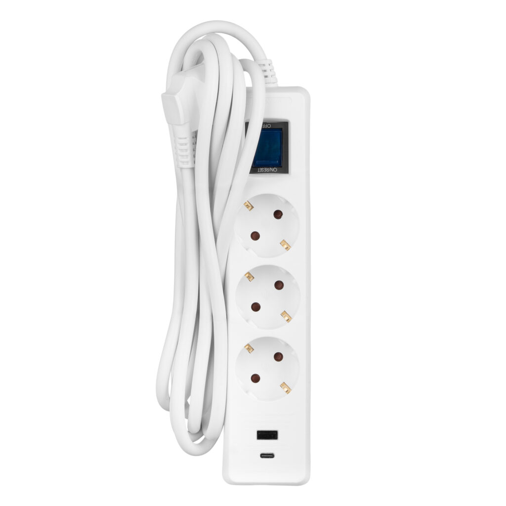 Подовжувач-фільтр мережевий 2E 3xТип F, 3×1.5мм кв, 16A, 1xUSB-A, 1xUSB-C, з захистом від перенапруги, 3м, білий