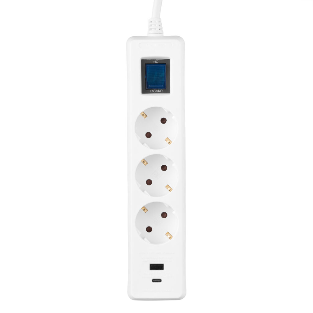Подовжувач-фільтр мережевий 2E 3xТип F, 3×1.5мм кв, 16A, 1xUSB-A, 1xUSB-C, з захистом від перенапруги, 3м, білий