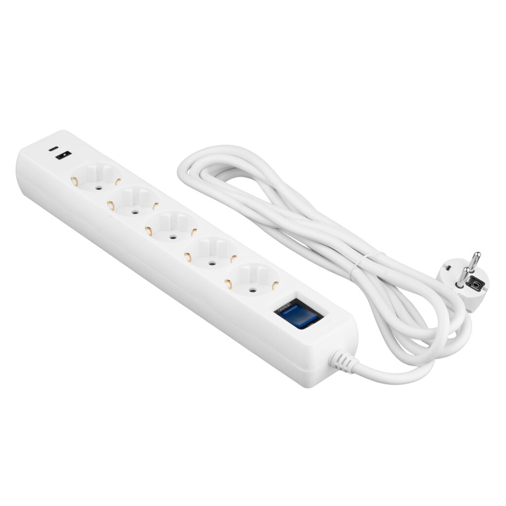 Подовжувач-фільтр мережевий 2E 5xТип F, 3×1.5мм кв, 16A, 1xUSB-A, 1xUSB-C, із захистом від перевантаження, 3м, білий, 3м, білий