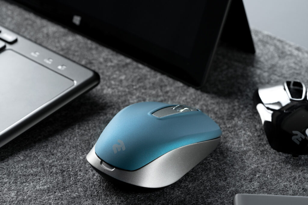Мышка 2Е MF2020 Black Gray and Blue