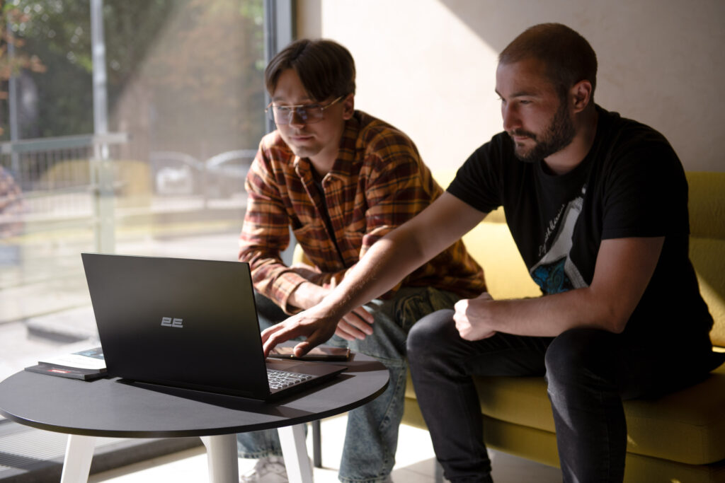 Ноутбук 2E Imaginary 15.6″ FHD IPS AG, Intel i3-1215U, 8GB, F256GB, UMA, Win11, Чорний