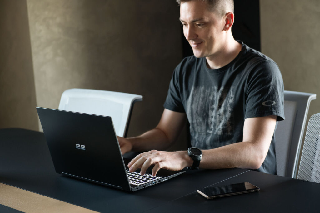 Ноутбук 2E Imaginary 15.6″ FHD IPS AG, Intel i3-1215U, 8GB, F256GB, UMA, Win11, Чорний