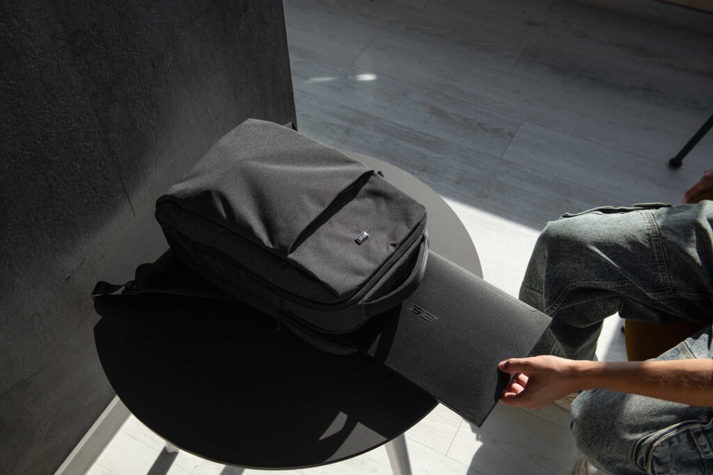 Ноутбук 2E Imaginary 15.6″ FHD IPS AG, Intel i3-1215U, 8GB, F256GB, UMA, Win11, Чорний