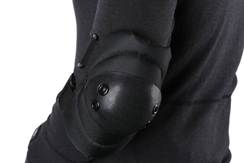 Комплект наколенников и налокотников 2Е, черный, 2E-MILKNAELPADS-SET-BK