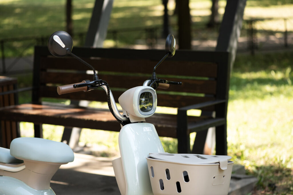 Electric scooter 2E F2, blue