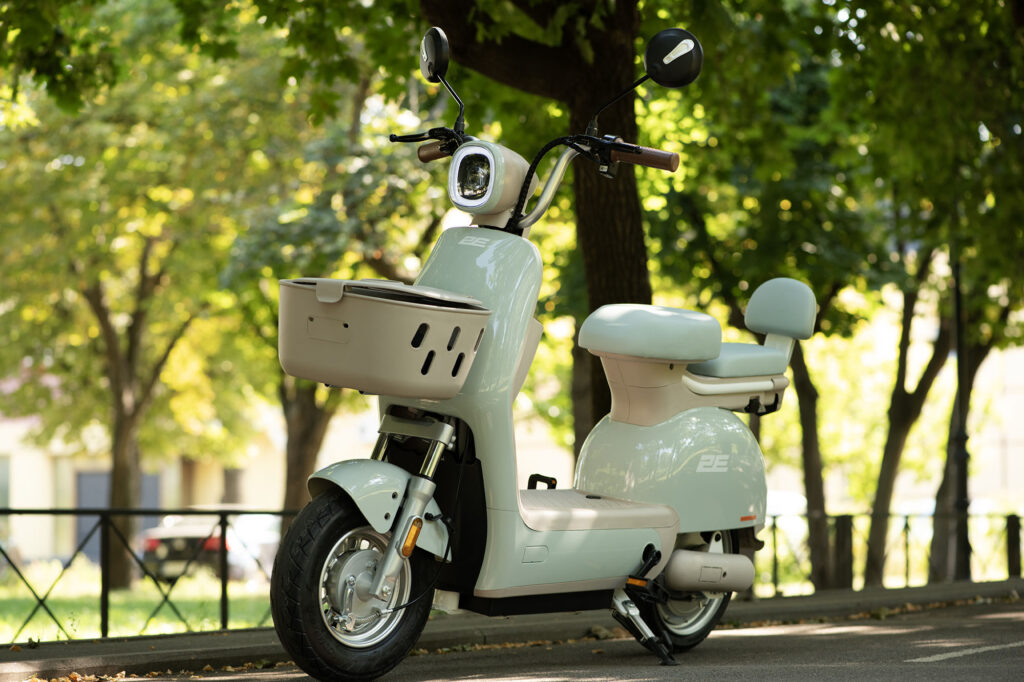 Electric scooter 2E F2, blue