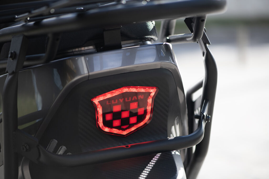 Electric scooter 2E S70, grey